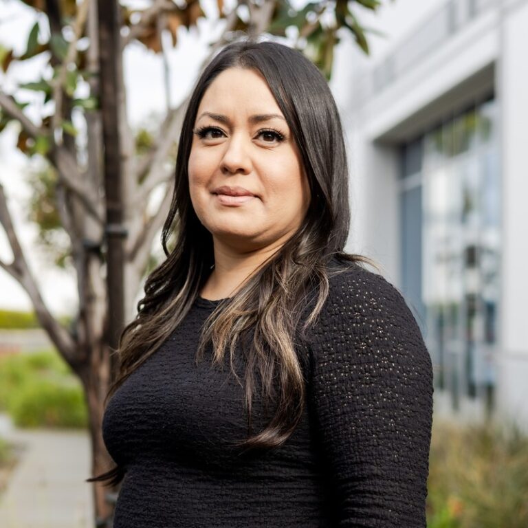 Erika Cisneros, Escrow Assistant at Diamond Valley Escrow